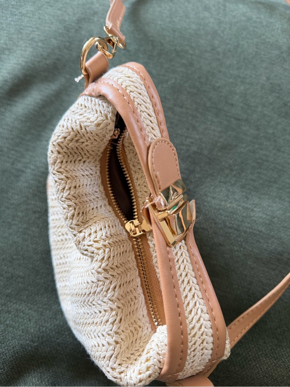 Woven Straw Crossbody Bag with Tan Trim - Picture 3 of 4